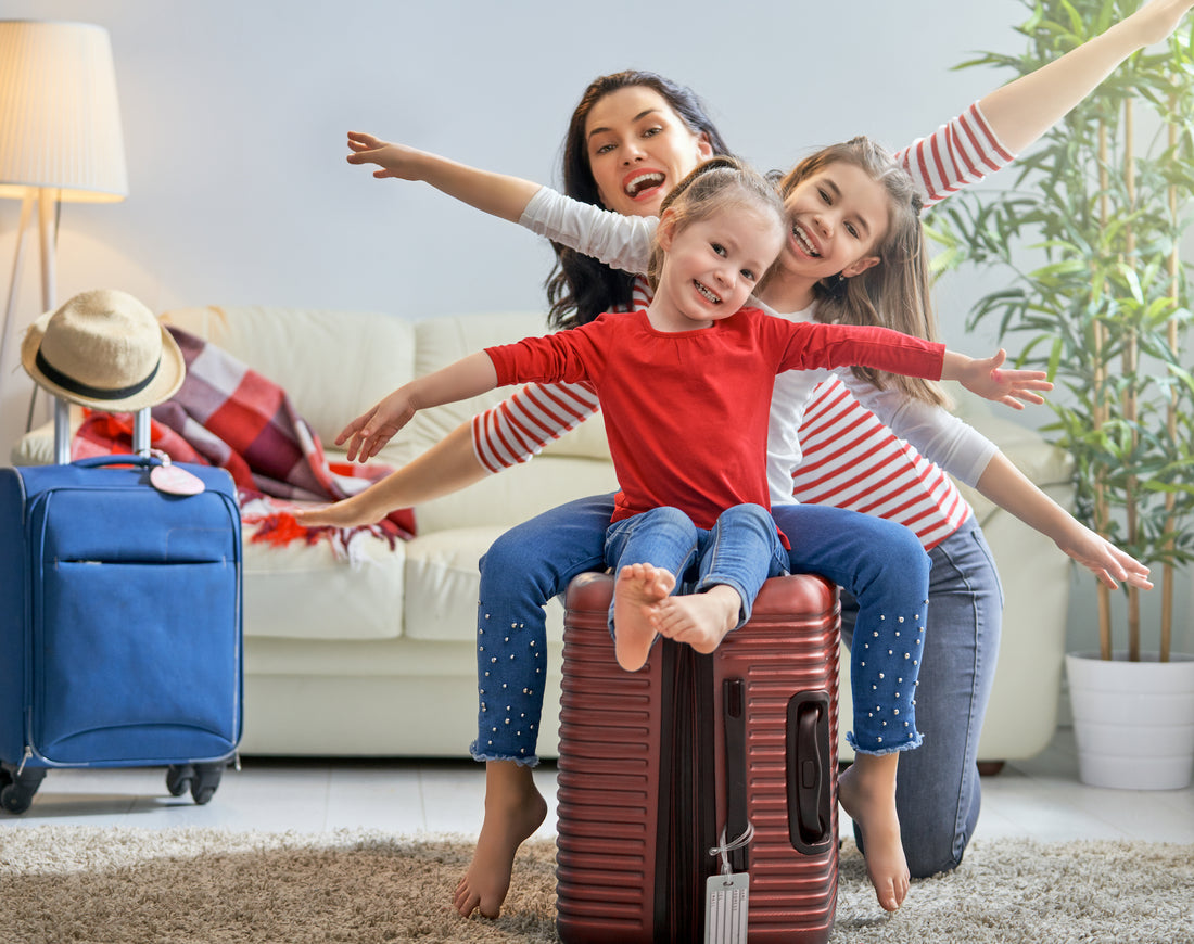 7 Holiday Travel Hacks That Will Make Your Journey a Breeze